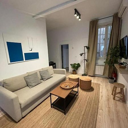 Premium Apt Para 9P En C/Olmo - Centro De Madrid Ngoại thất bức ảnh