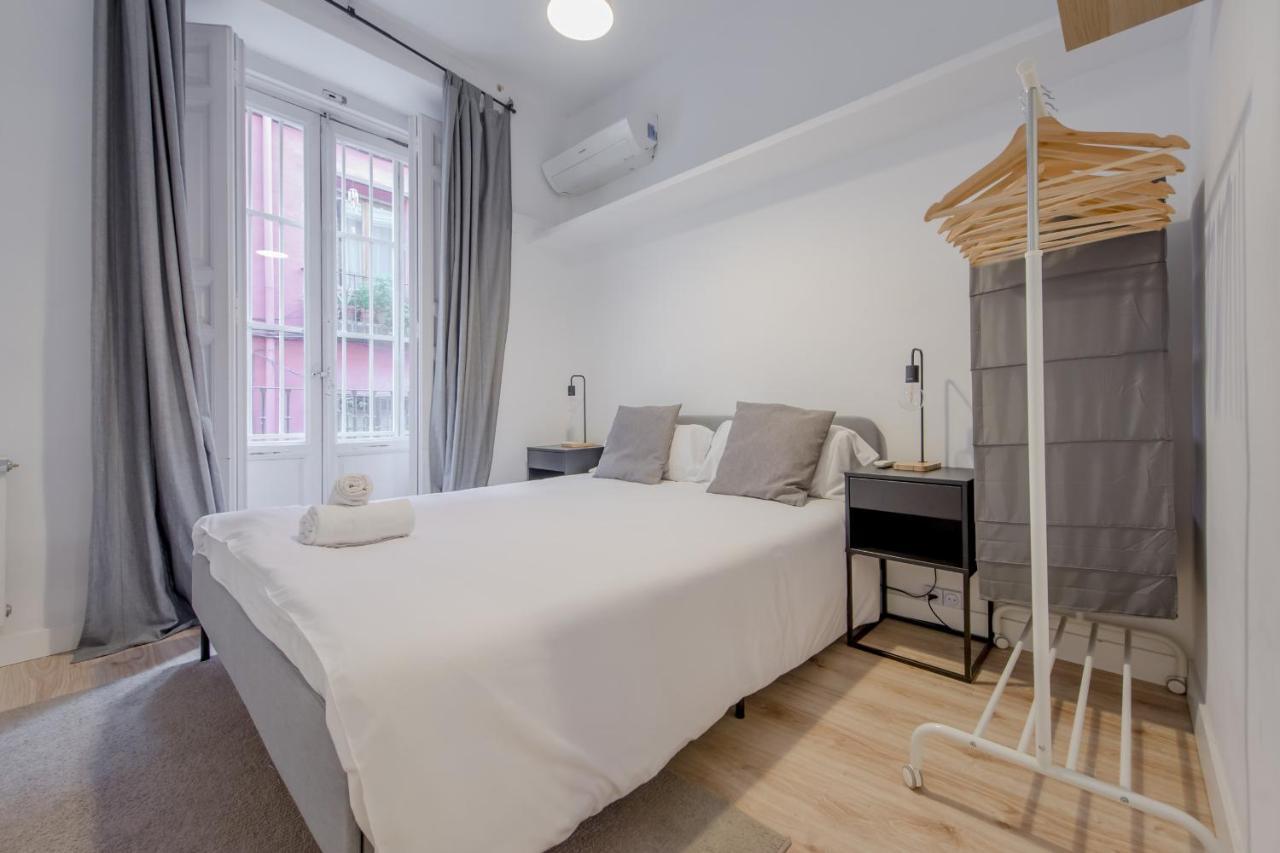 Premium Apt Para 9P En C/Olmo - Centro De Madrid Ngoại thất bức ảnh