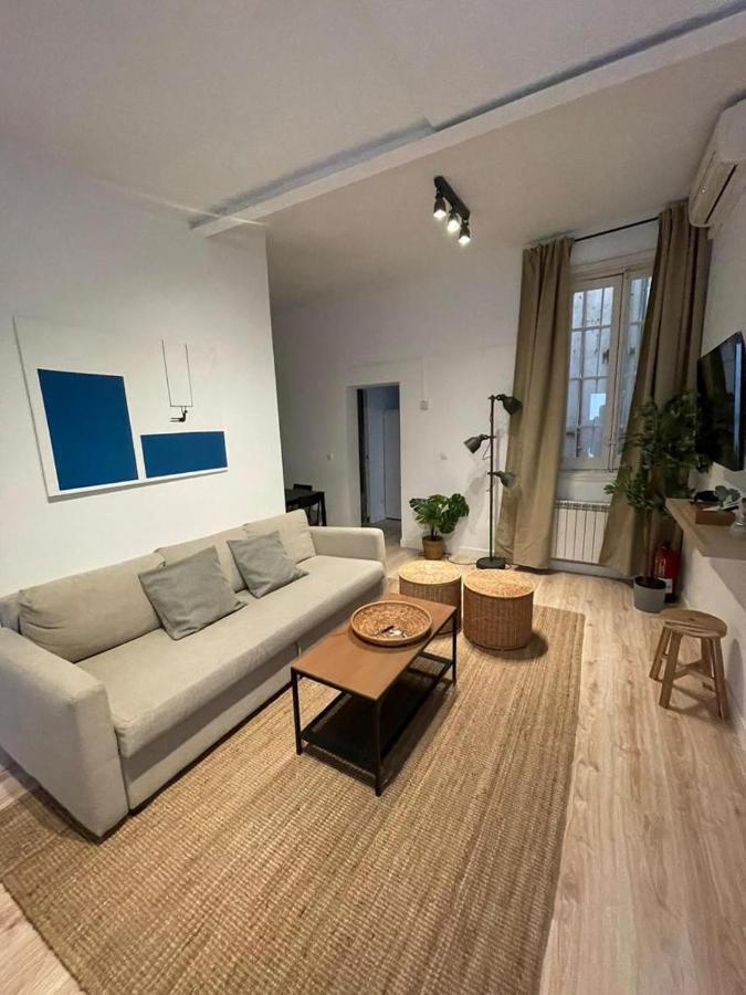 Premium Apt Para 9P En C/Olmo - Centro De Madrid Ngoại thất bức ảnh